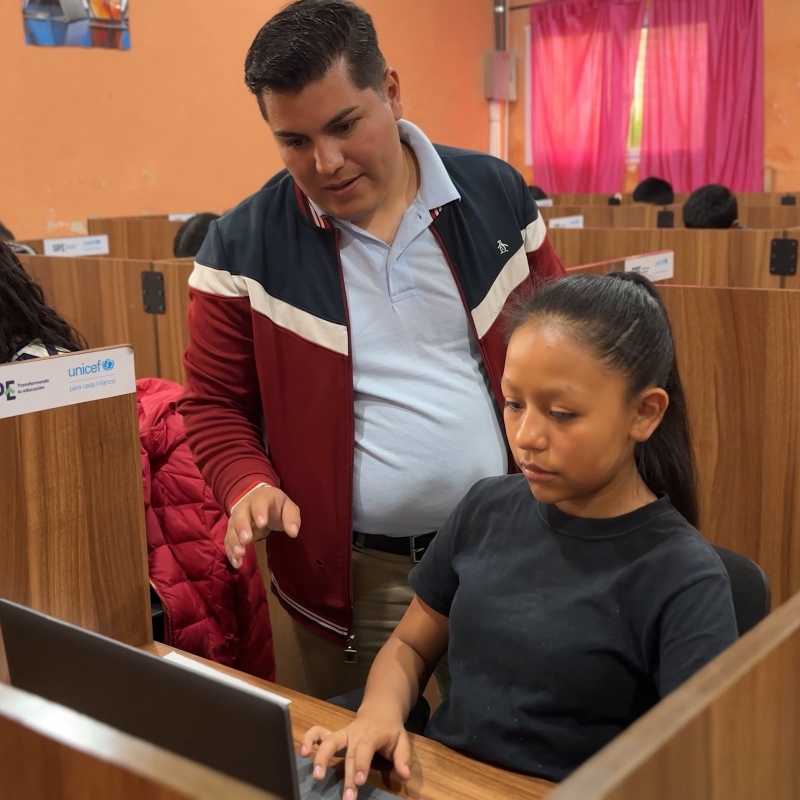 Digital learning opens doors for Guatemalan youth, one click at a time