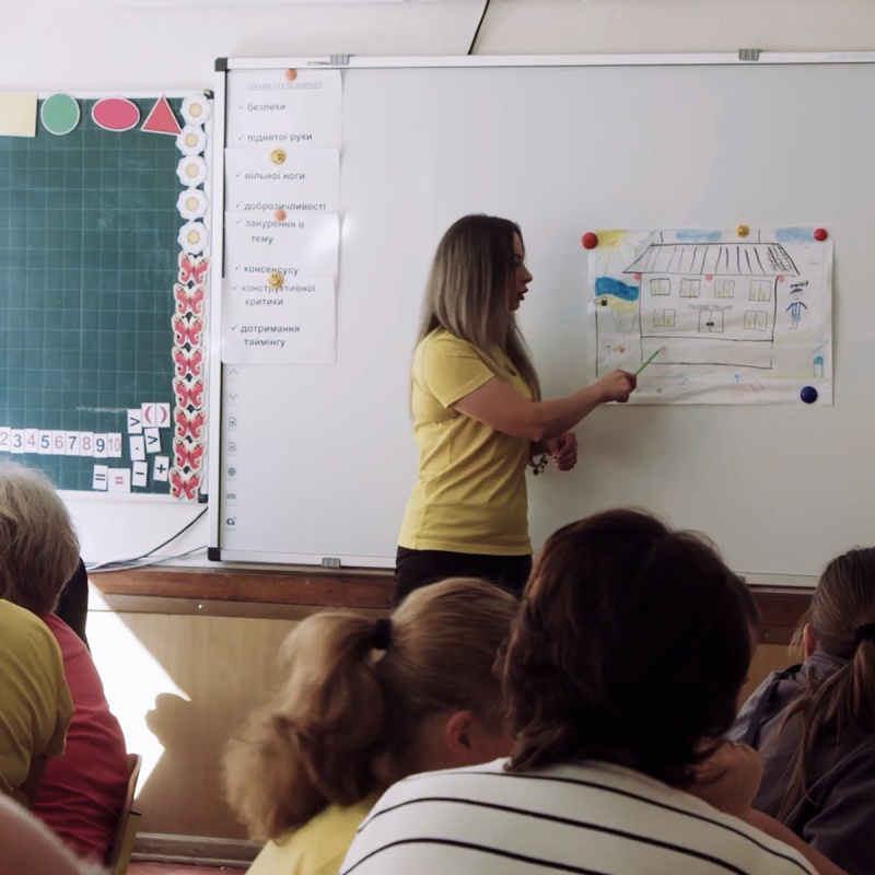 Ukraine: Education brings mental health support to children